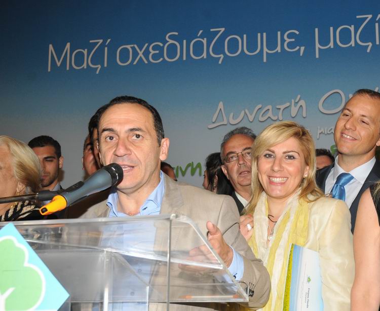 Ανοιχτή επιστολή Κατερίνας Βαμβακούση προς τους δημότες Κατερίνα,Βαμβακούση: ,τελική,ευθεία,Εκλογές, 2014, υποψήφιος, δήμαρχος, δημαρχείο, ψήφος, κάλπη, εκλογικά, κέντρα, νοτος, νετ, notos,net, notosnet,Δήμος,Βάρης,Βούλα,Βουλιαγμένη,Βιογραφικό,Δημοτικος, υποψυφιος,Βούλα, Βουλιαγμένη, Βάρη,βαρκιζα, ΒΒΒ, 3Β, παραλιακή, παραλία, νότια, προάστια, κύμα, ενωμένων, πολιτών, συσπείρωση, Ποσειδώνος