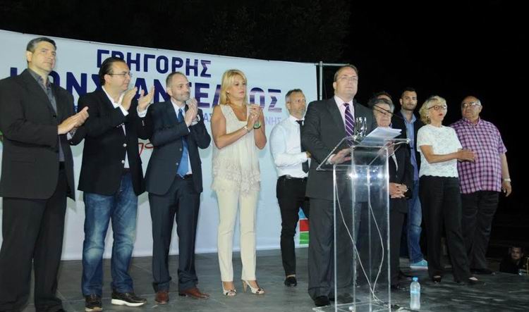 H προεκλογική ομιλία του Γρηγόρη Κωνσταντέλλου στη Βουλιαγμένη ,προεκλογική,ομιλία ,Γρηγόρη, Κωνσταντέλλο,Βουλιαγμένη,Εκλογές, 2014, υποψήφιος, δήμαρχος, δημαρχείο, ψήφος, κάλπη, εκλογικά, κέντρα, νοτος, νετ, notos,net, notosnet,Δήμος,Βάρης,Βούλα,Βουλιαγμένη,Βιογραφικό,Δημοτικος, υποψυφιος,Βούλα, Βουλιαγμένη, Βάρη,βαρκιζα, Β