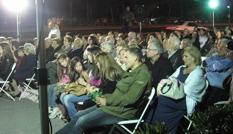 H προεκλογική ομιλία του Γρηγόρη Κωνσταντέλλου στη Βουλιαγμένη ,προεκλογική,ομιλία ,Γρηγόρη, Κωνσταντέλλο,Βουλιαγμένη,Εκλογές, 2014, υποψήφιος, δήμαρχος, δημαρχείο, ψήφος, κάλπη, εκλογικά, κέντρα, νοτος, νετ, notos,net, notosnet,Δήμος,Βάρης,Βούλα,Βουλιαγμένη,Βιογραφικό,Δημοτικος, υποψυφιος,Βούλα, Βουλιαγμένη, Βάρη,βαρκιζα, Β