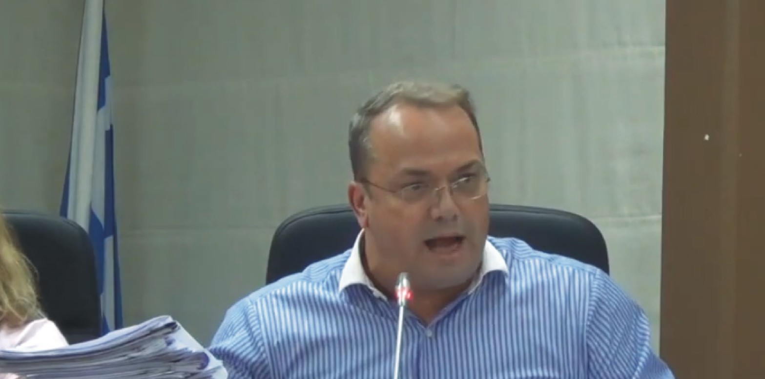 δημοτικό συμβούλιο, βάρης Βούλς, Βουλιαγμένης, φασίστας, Διονύσης Κοντονής, Γρηγόρης Κωνσταντέλλος, 